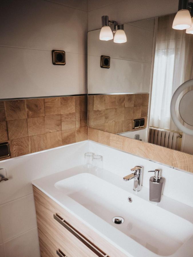 Hostal Les Fonts Castellar De N'Hug Εξωτερικό φωτογραφία
