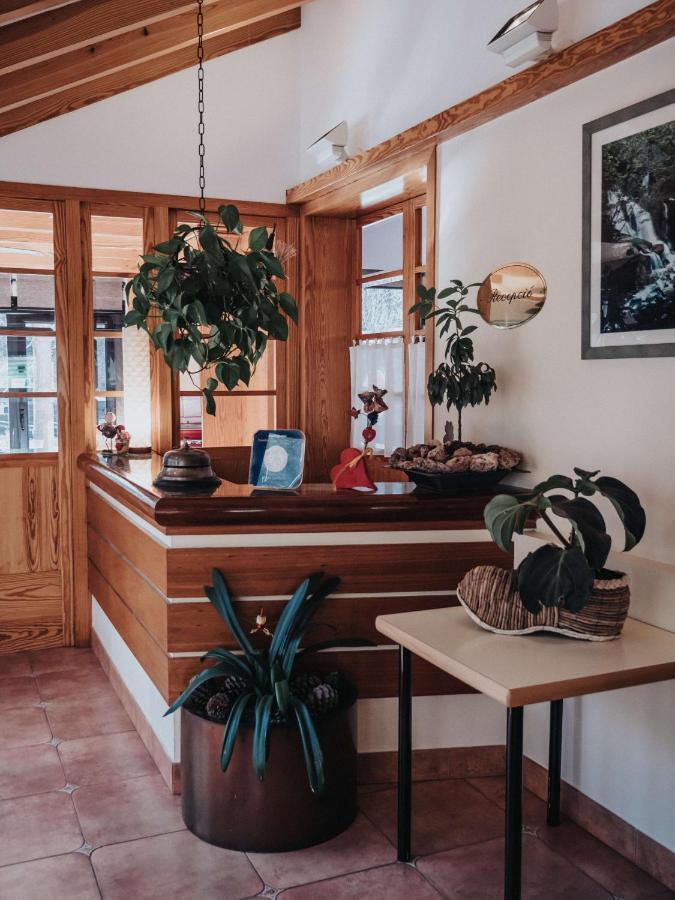 Hostal Les Fonts Castellar De N'Hug Εξωτερικό φωτογραφία